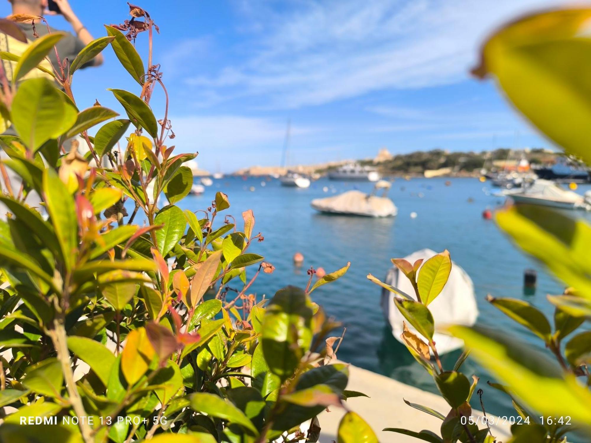 One Bedroom Tea Apartment Il-Gzira ภายนอก รูปภาพ