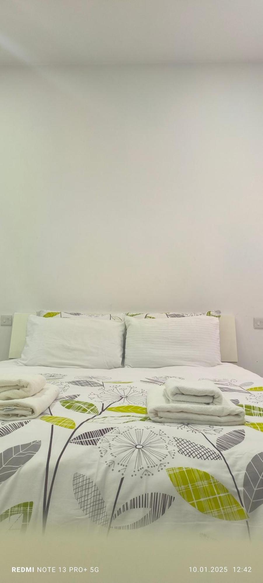 One Bedroom Tea Apartment Il-Gzira ภายนอก รูปภาพ